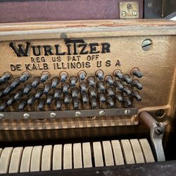 Wurlitzer Piano