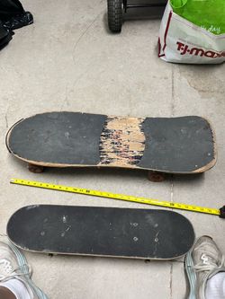 Skateboard