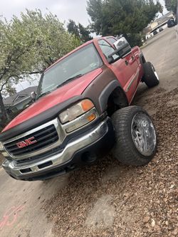 2007 GMC 2500 Crew Cab - Short Bed