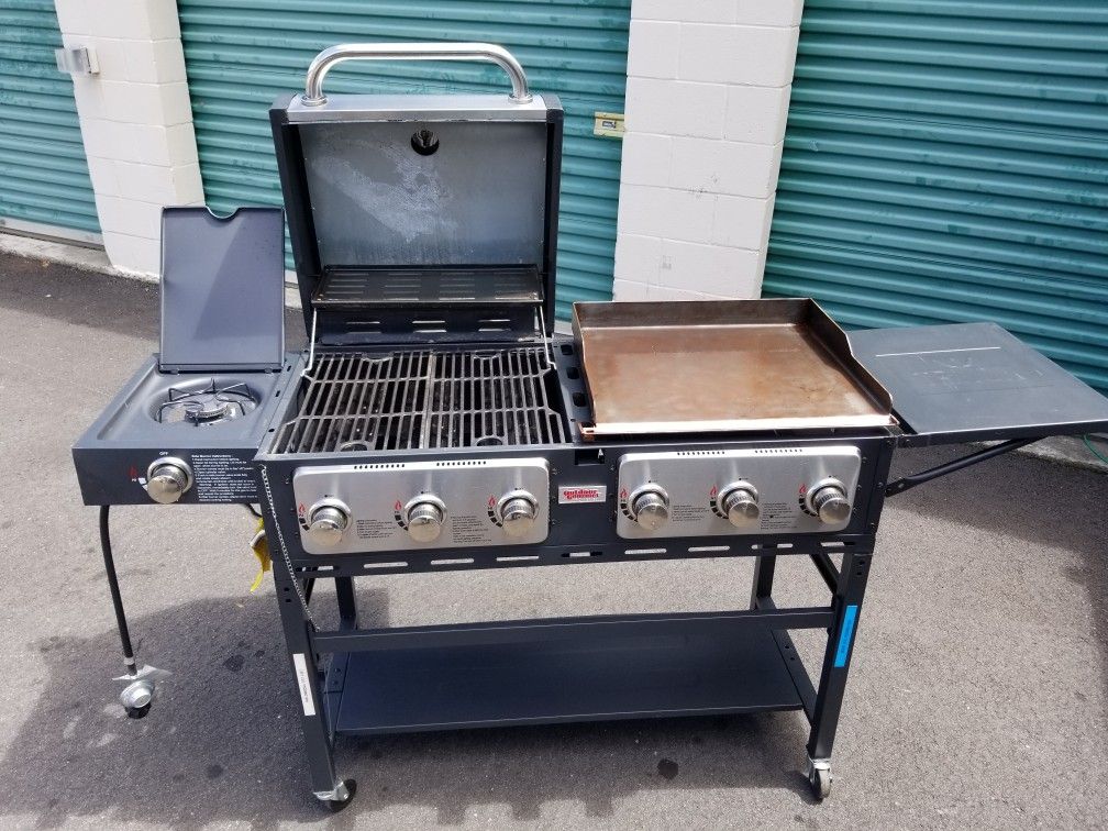 Outdoor Gourmet Triton 7Burner Propane Grill and Griddle Combo for