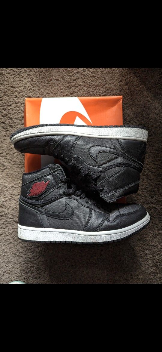 Air Jordan 1 Retro OG Black Gym Red