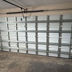 16x7 garage door w/motor