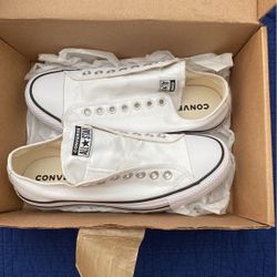 Mens Size 7 White Converse Allstar