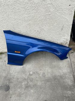 E46 Coupe Passenger Fender Preface Lift