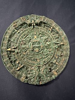 Mayan Calendar Raised Wall Plaque Chariots Of The Gods Ancient Aliens 7.5”~Green & Gold