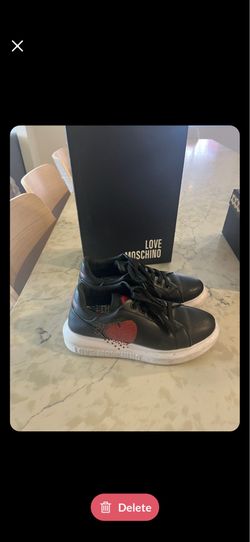 Moschino tennis shoes