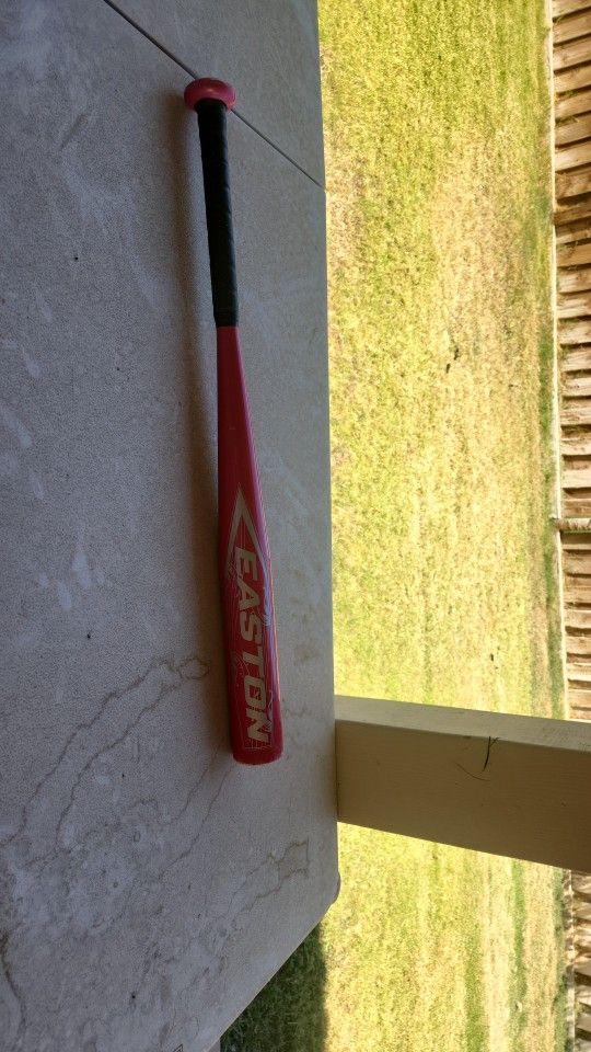 Pink Easton Bat 25 In