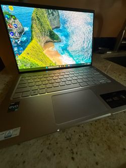 Acer Swift3 14" Notebook Intel Corei7-12700H 2.3GHz 16GB 1TB OLED