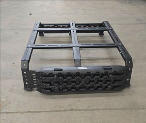 RCI BED RACK W/ EXTRAS