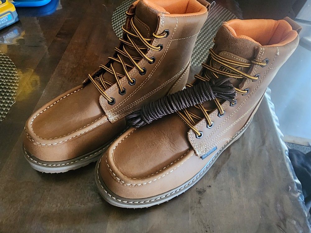 RIDGECUT Moc Toe Boots Men's 10 M