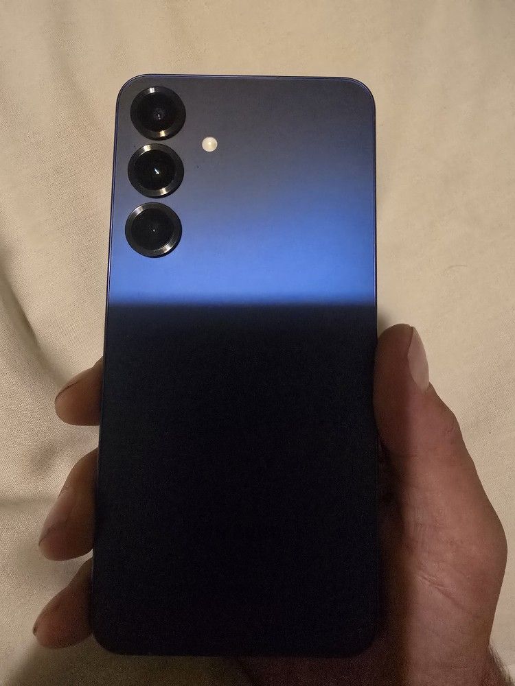 Samsung Galaxy S25 Plus (Unlocked)