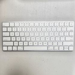 Apple Magic Keyboard (2nd Generation) (25 OBO)
