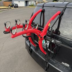 Saris Bones Trunk Mount Bike Rack - Holds 3 Bikes - Excellent Condition!