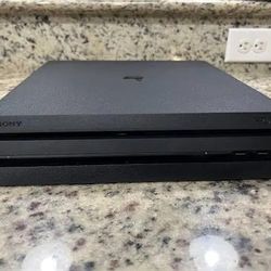 PS4 Pro 