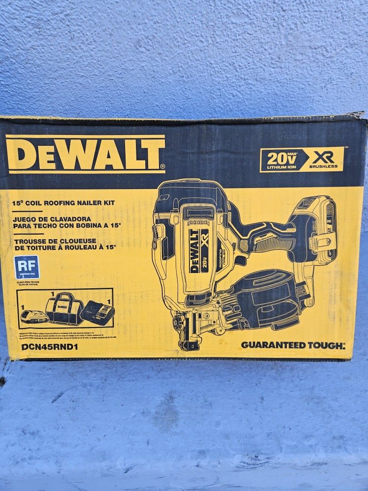 DEWALT NUEVA CON BATERIA Y CARGADOR