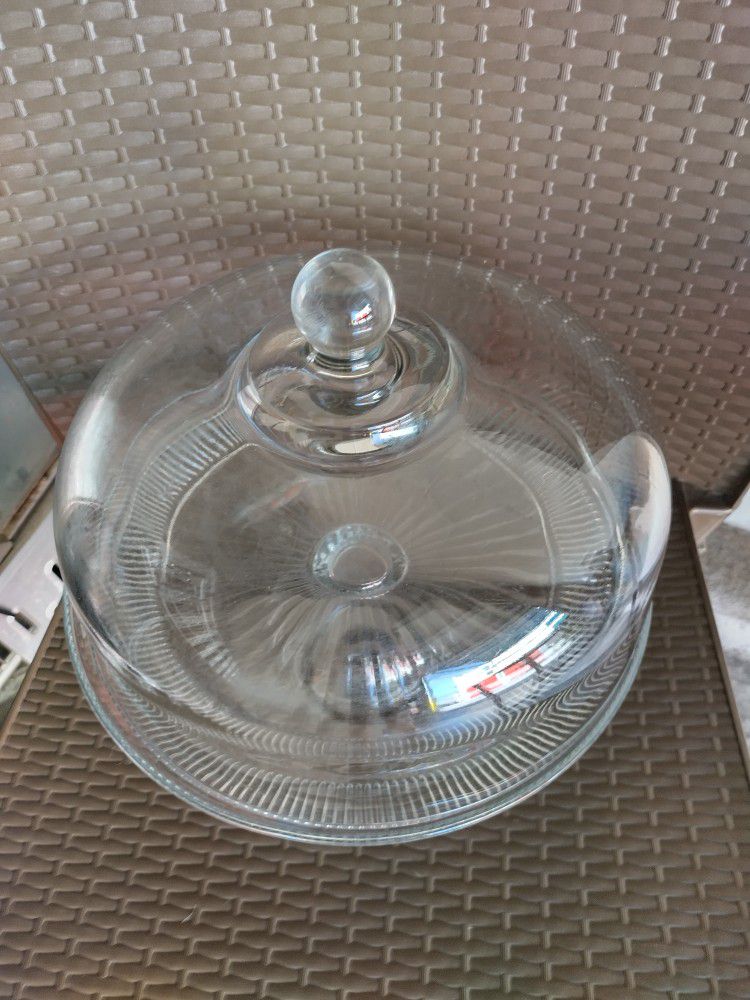 Vintage 12" Glass Cake Stand w/ Done Cover