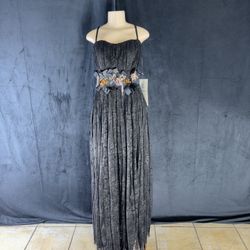 Mandalay Dress Size 6