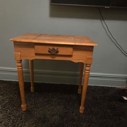Antique, vintage lift-top maple wood desk