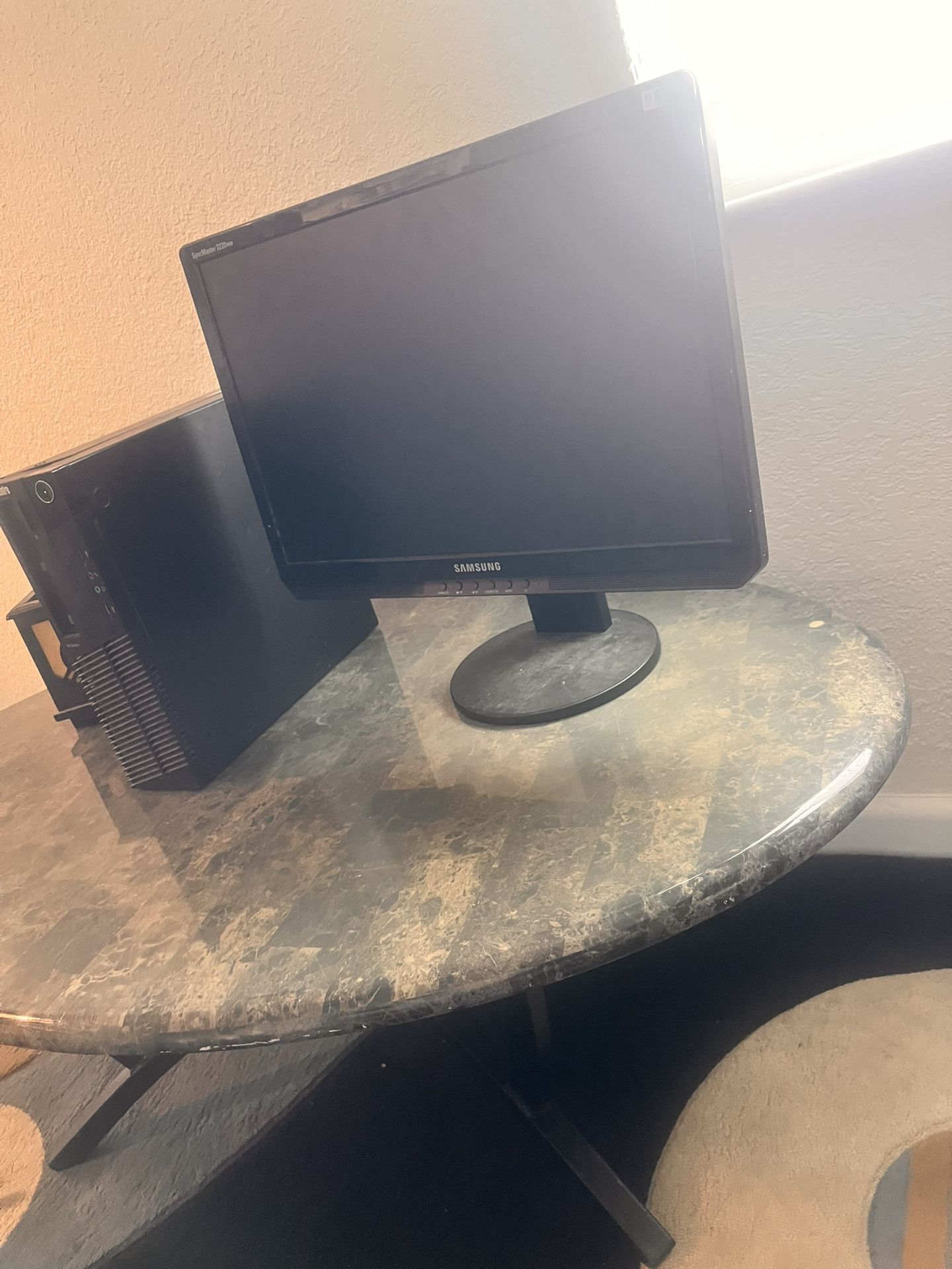 Computer Desktop 