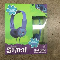 NWT Stitch kids headphone