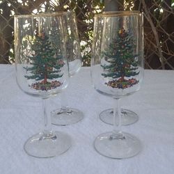 Christmas Set of 4 Christmas Wine Glasses