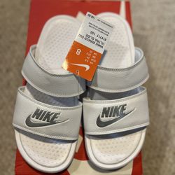 Nike Woman Slides