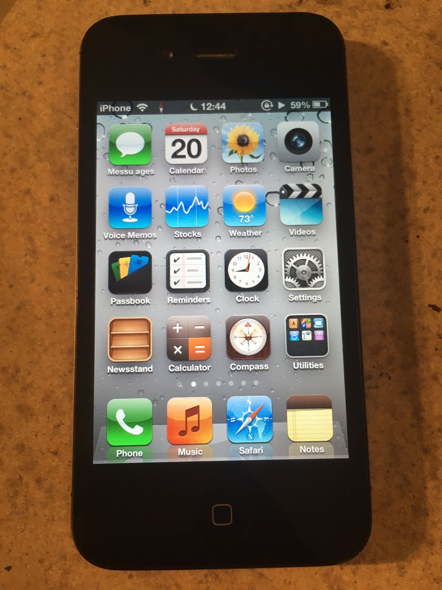 iPhone 4S