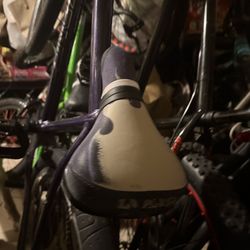 Purple Mafia La plaga seat