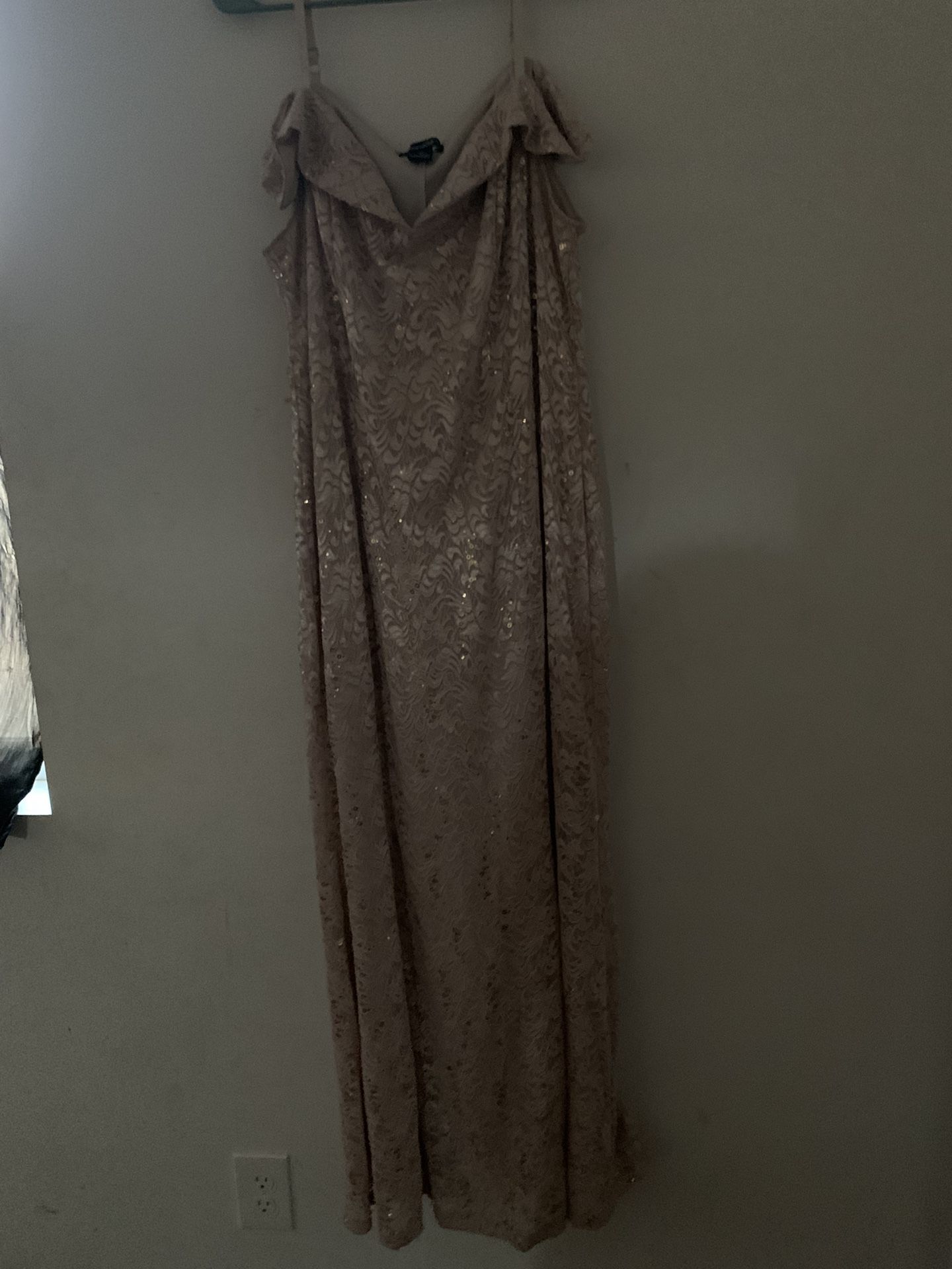 Blush Pink Dress / Size: XL