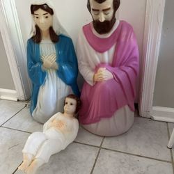 Vintage Plastic Blow Mold Nativity Set Holy Family Jesus, Mary, Joseph Chirtsmas