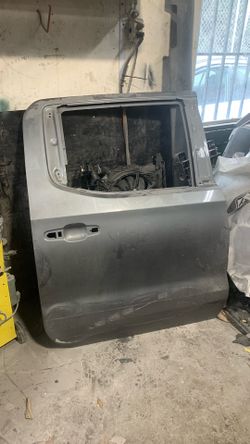 2025/chevy Silverado Passenger Rear Side Door