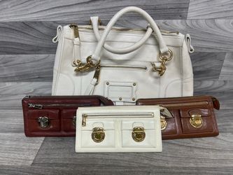 Authentic Marc Jacobs Purse & 3 Wallets Leather Lot (A1D007896)