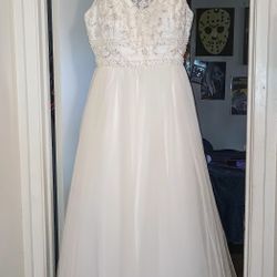 Wedding Dress NEED GONE ASAP