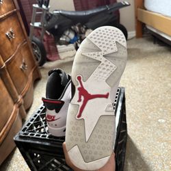 Air Jordan 6 Retro OG 'Carmine'