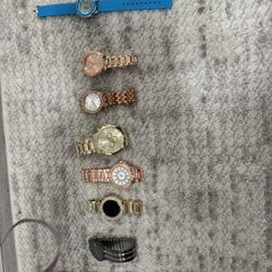 Woman Watch And Men Watch