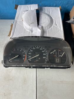 Jdm Honda Crx Sir VTEC Ef8 Gauge Cluster. Came off an 89 Honda Crx