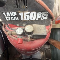 17 Galons Air Compressor W/ Hose