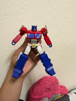 Optimus prime toy