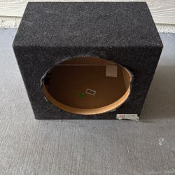 Single Subwoofer Box 