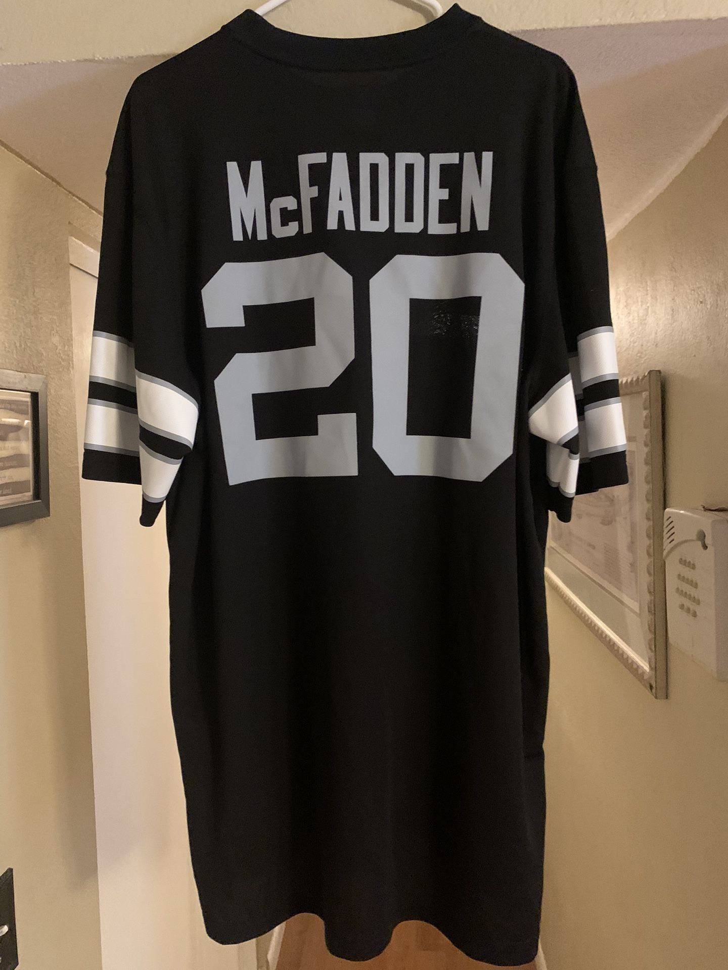 Raiders McFadden Jersey New XL with tags