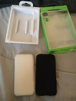 Belkin 2 pack iPod touch 5th generation 16gb flex cases