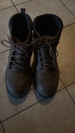 Red wings working boots size 10 1/2 for men waterproof steel toe good condition