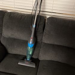 Busses Floor And Carpet Vacuum 