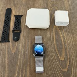 Apple Watch Series 6 (40mm Titanium)