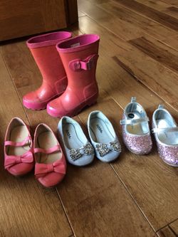 Girls shoes