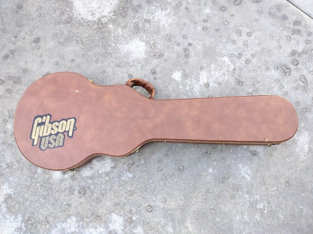 Gibson Vintage Deluxe Les Paul Case With Lock And Shroud