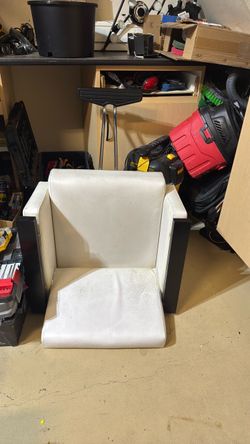 White leather salon chair