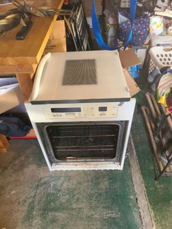 Kenmore Oven - Classic and quality working Kenmore Oven