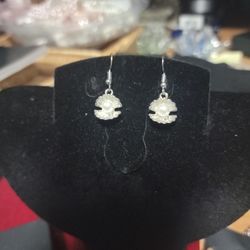 Oyster Earrings Stainless Steel With Pearl In The center New