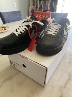 Black off-white Air Force 1s